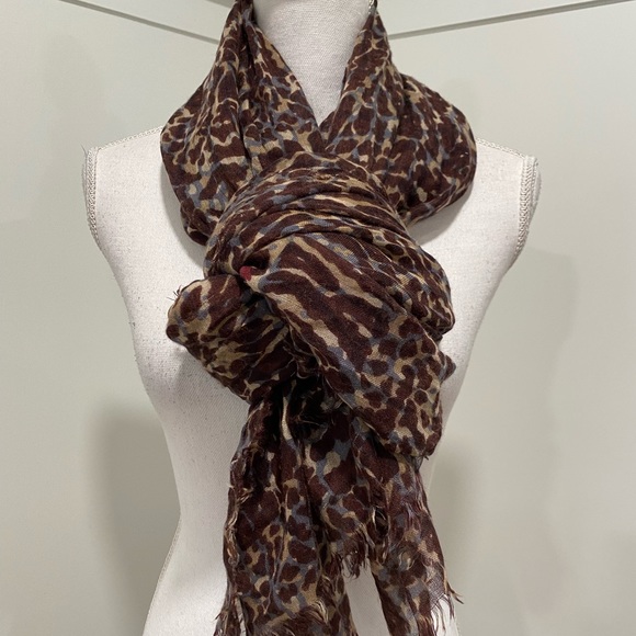 Louis Vuitton Accessories - Louis Vuitton x Stephen Sprouse Cheetah Print Scarf